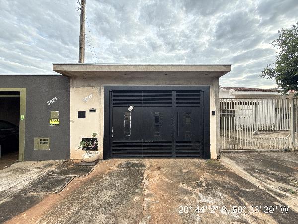 Casa em AURIFLAMA/SP