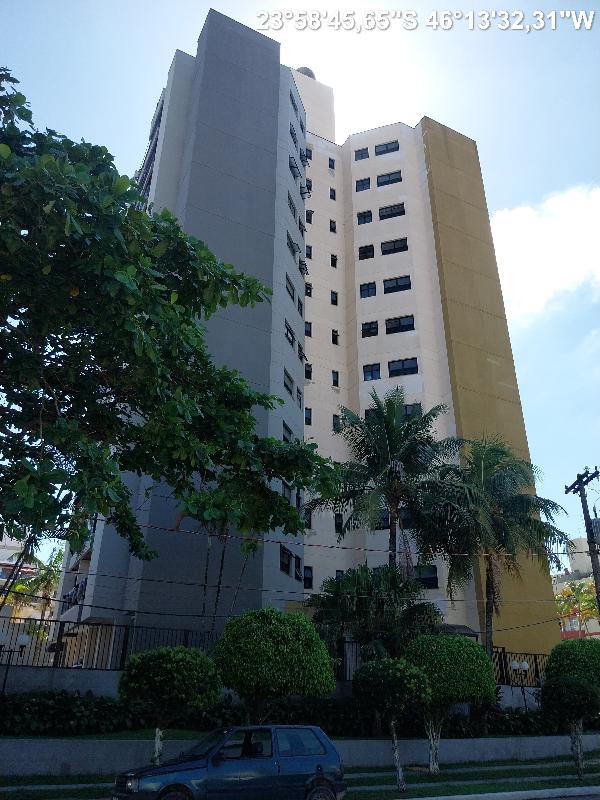 Apartamento em GUARUJA/SP