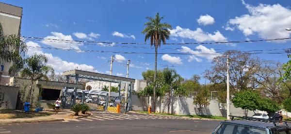 Apartamento em RIBEIRAO PRETO/SP