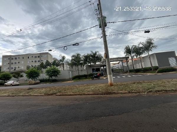 Apartamento em JABOTICABAL/SP