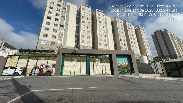 Apartamento em JACAREI/SP