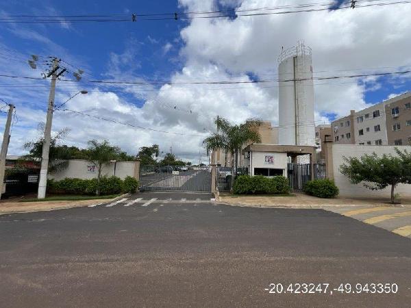 Apartamento em VOTUPORANGA/SP