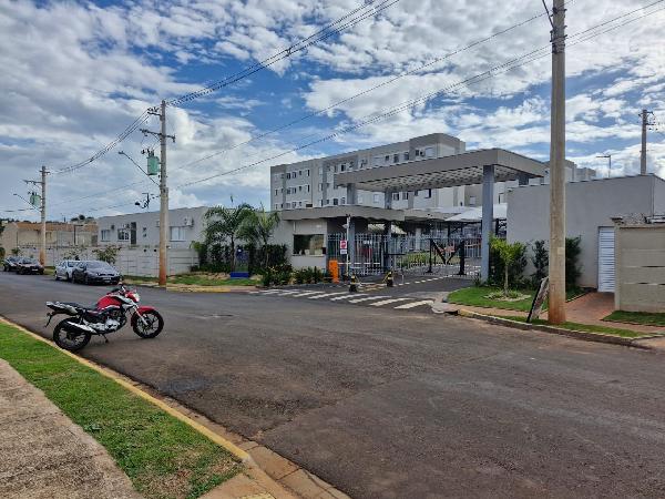 Apartamento em JABOTICABAL/SP